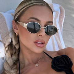 Lunette de soleil femme